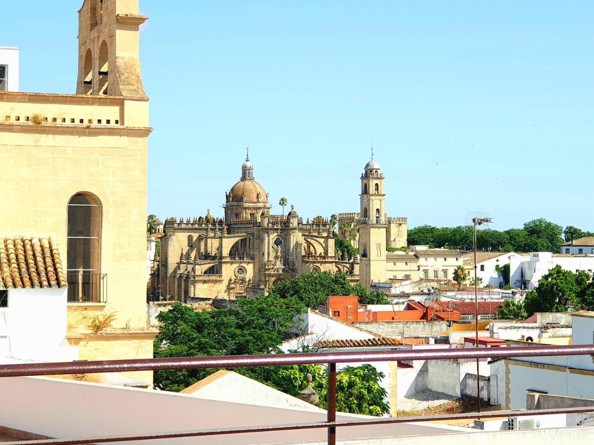 Sherryflat Trebol - Parking Jerez de la Frontera Kültér fotó
